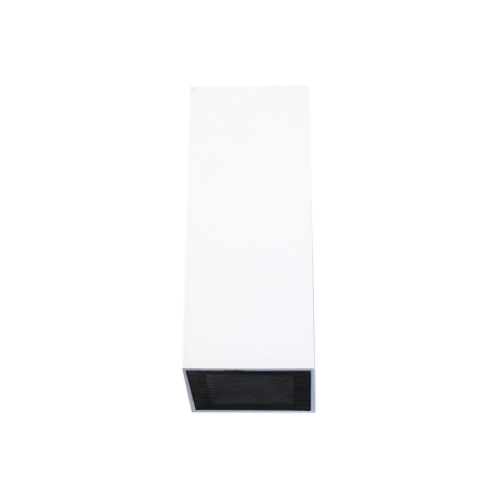 Aplique LED sobreponer rectangular color blanco mate 5W 3000K Luz cálida.